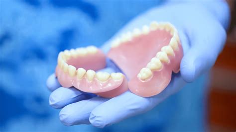 Best affordable dentures and implants near Rochester, NY 14604。